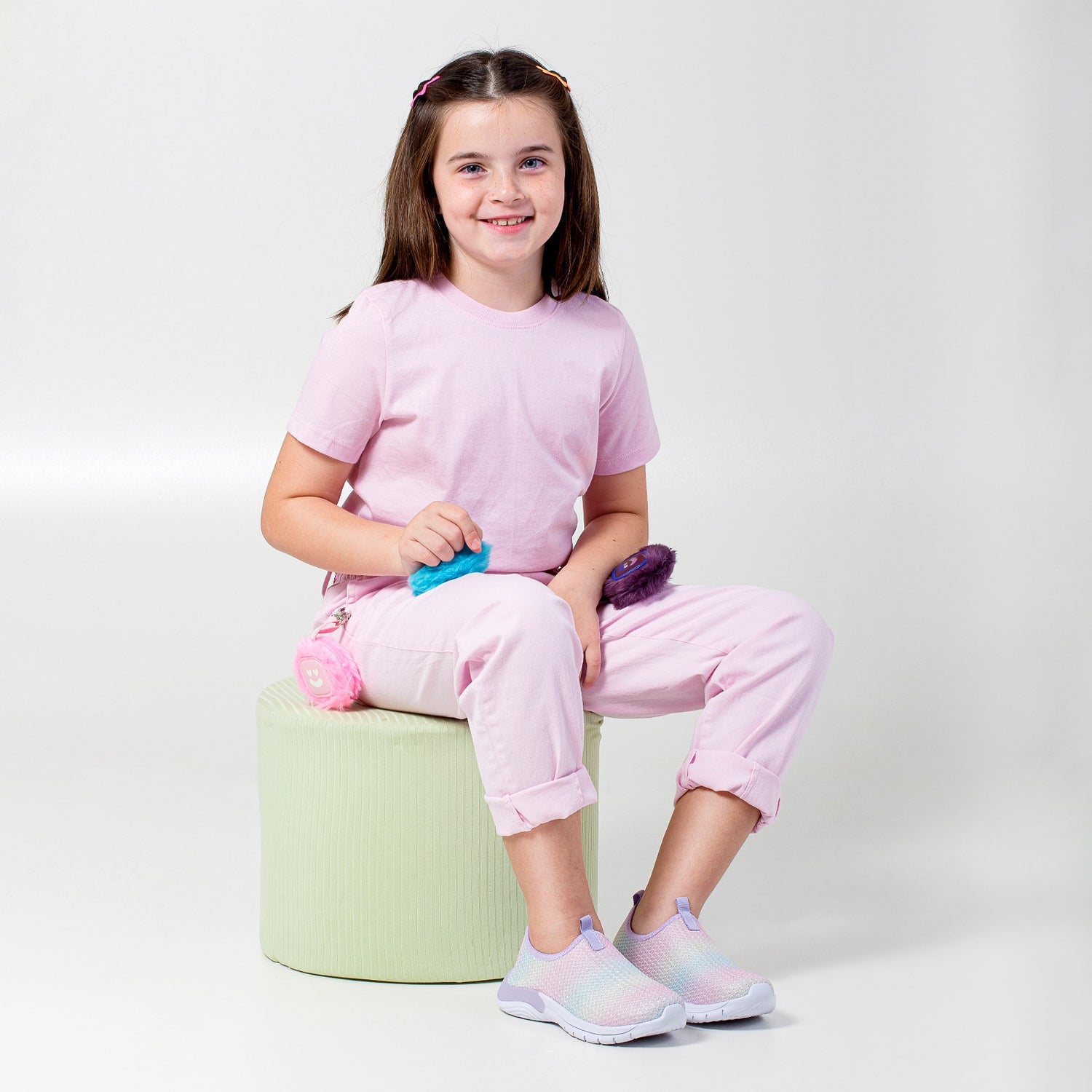 Tênis Infantil Menina Calce Fácil Tie dye + Chaveiro Bobi-Fun Cores Sortidas